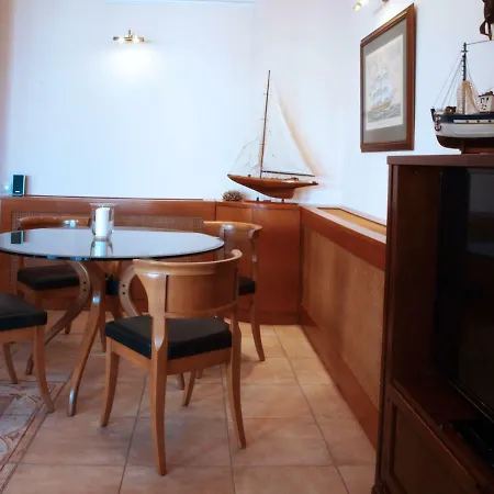 Apartment Casa Martina Seafront *